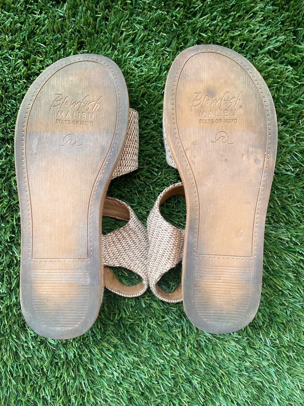 Vegan buckle platform sandals in magical tan/size 9 - Picture 4 of 6